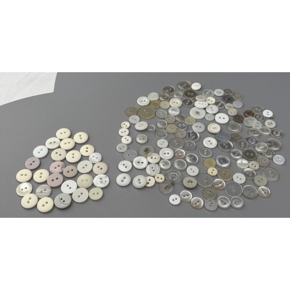 Vintage & Modern Button Lot 145 Piece Ivory Cream Neutral‎ Round 2-Hole Plastic